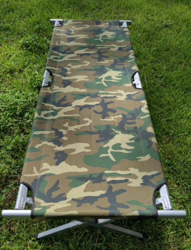 Grizzly Outdoors – Steel Frame CAMO Camp Cot with CAMO Carry Bag 250 LB Capacity Steel Frame-9911