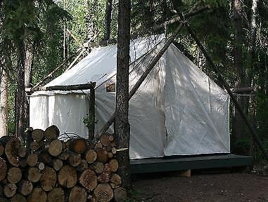 14 x 16 x 7.5' x 4' Grizzly Outfitters Wall Tent-7403
