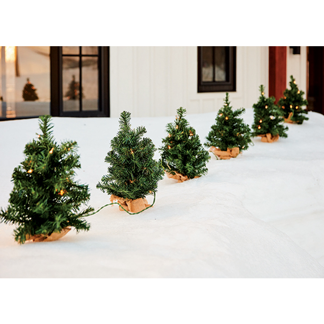 Creative Design Green Illuminated Christmas Tree Set – PVC – 10-in x 18-in – 6 Pack-11135