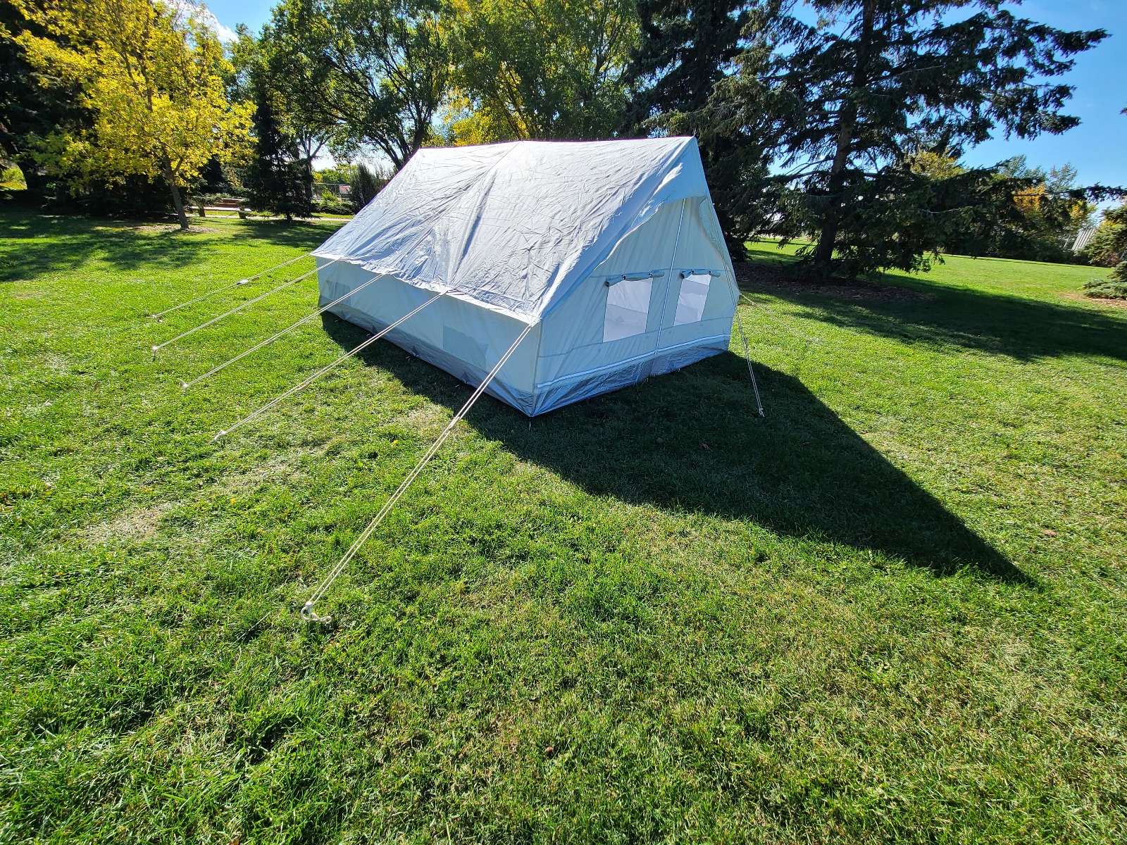 8 Person Large All Season Tent – 13′ x 9.8′-11063