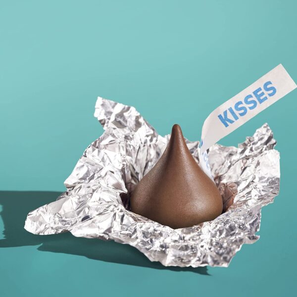 5 Pack - HERSHEY'S KISSES Milk Chocolate Candy, Halloween Candy, 306g Share Bag-11269
