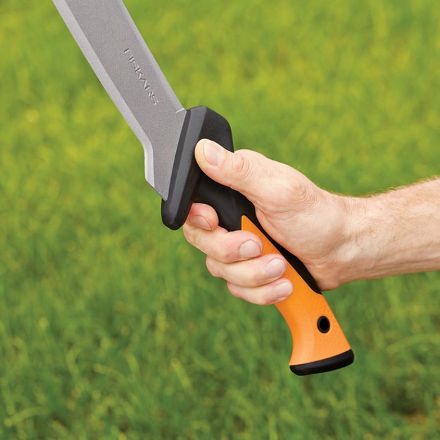 24″ Overall Fiskars Clearing Tool Garden Machete – 15 Inch Blade-13706